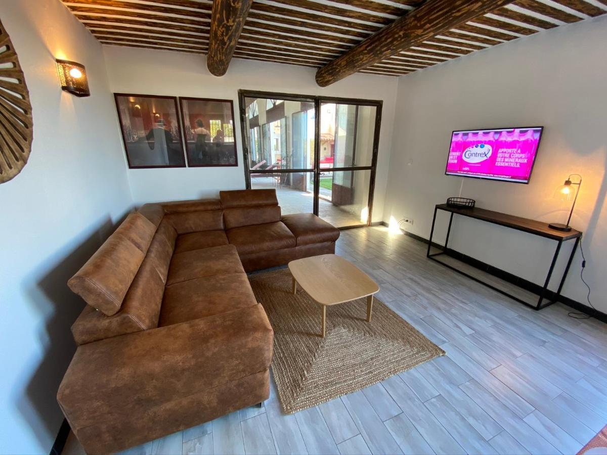 Domaine Des Francobelges - Appartements Lauris Exterior foto