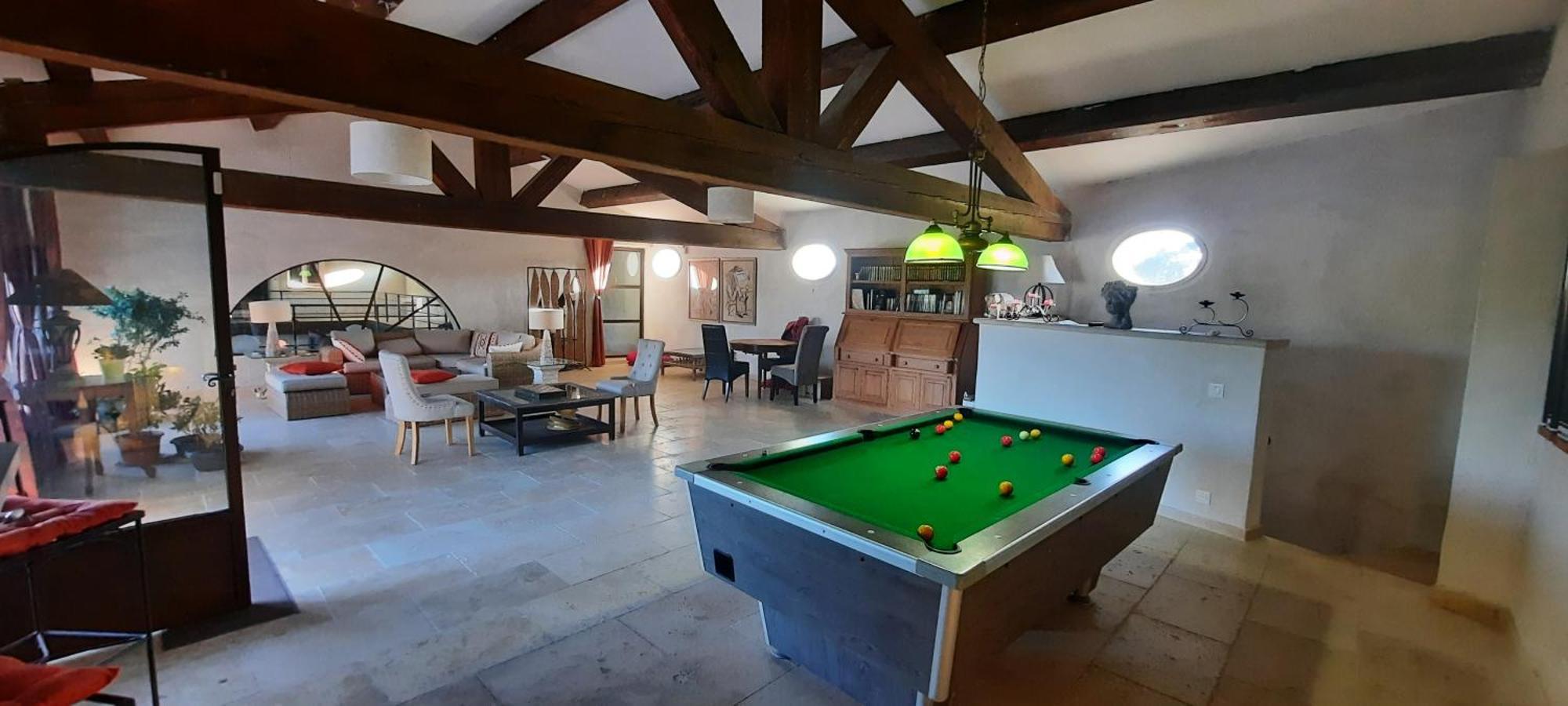 Domaine Des Francobelges - Appartements Lauris Exterior foto